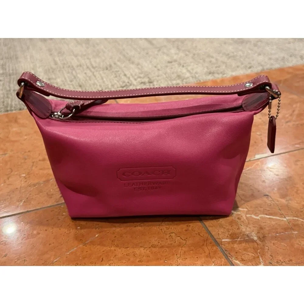 COACH 1941 DEMI LEATHERWARE FUCHSIA PINK RED LEATHER BAGUETTE CHARM TAG NEW NWOT